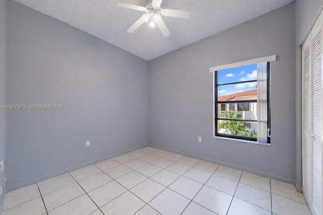 Building Photo - 7525 SW 153rd Pl