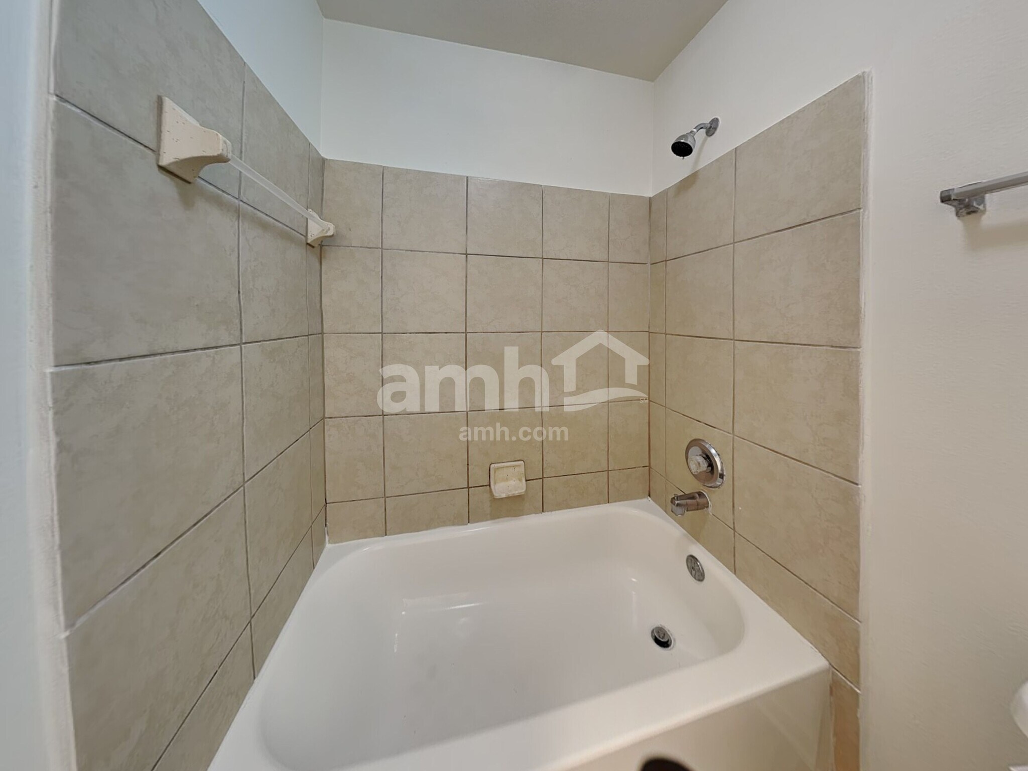 Building Photo - 16843 Blackberry Lily Ln