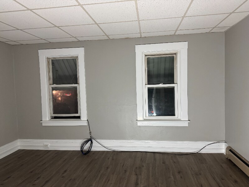 Building Photo - 900 S 24th St