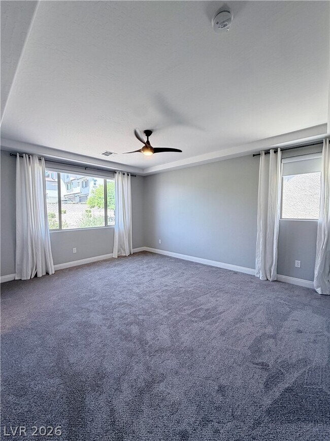 Building Photo - 67 Berneri Dr