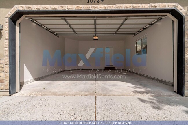 Building Photo - LEASE SPECIAL - Water Front - Cedar Hills ...