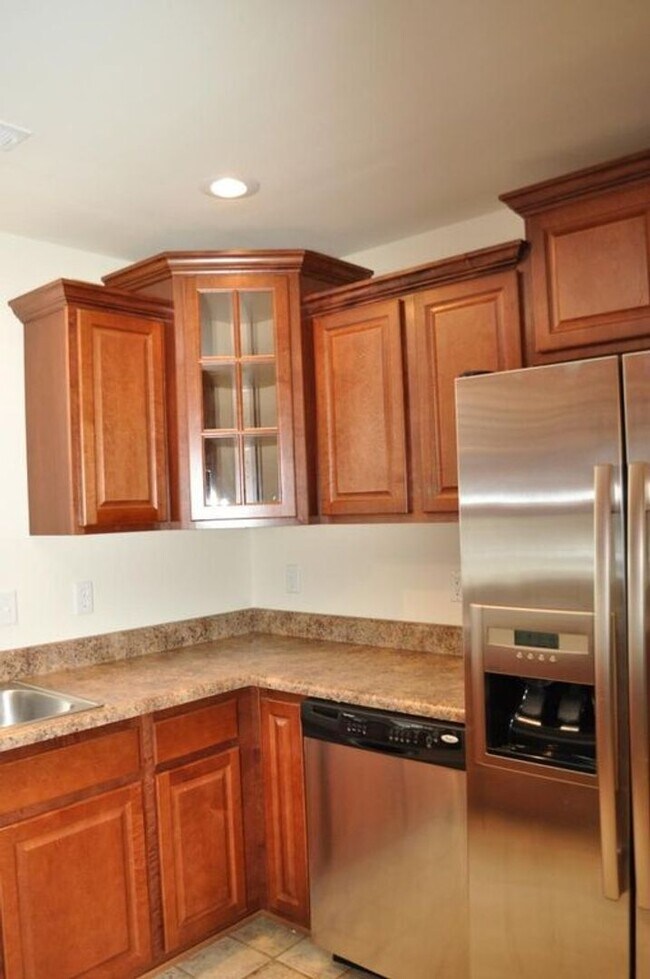 Building Photo - Quality Home Management