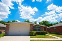 Building Photo - 1316 Scenic Hills Dr