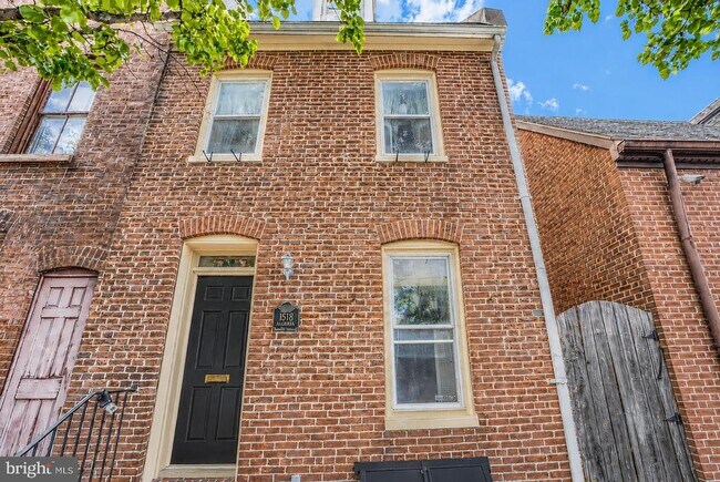 Building Photo - 1518 Aliceanna St