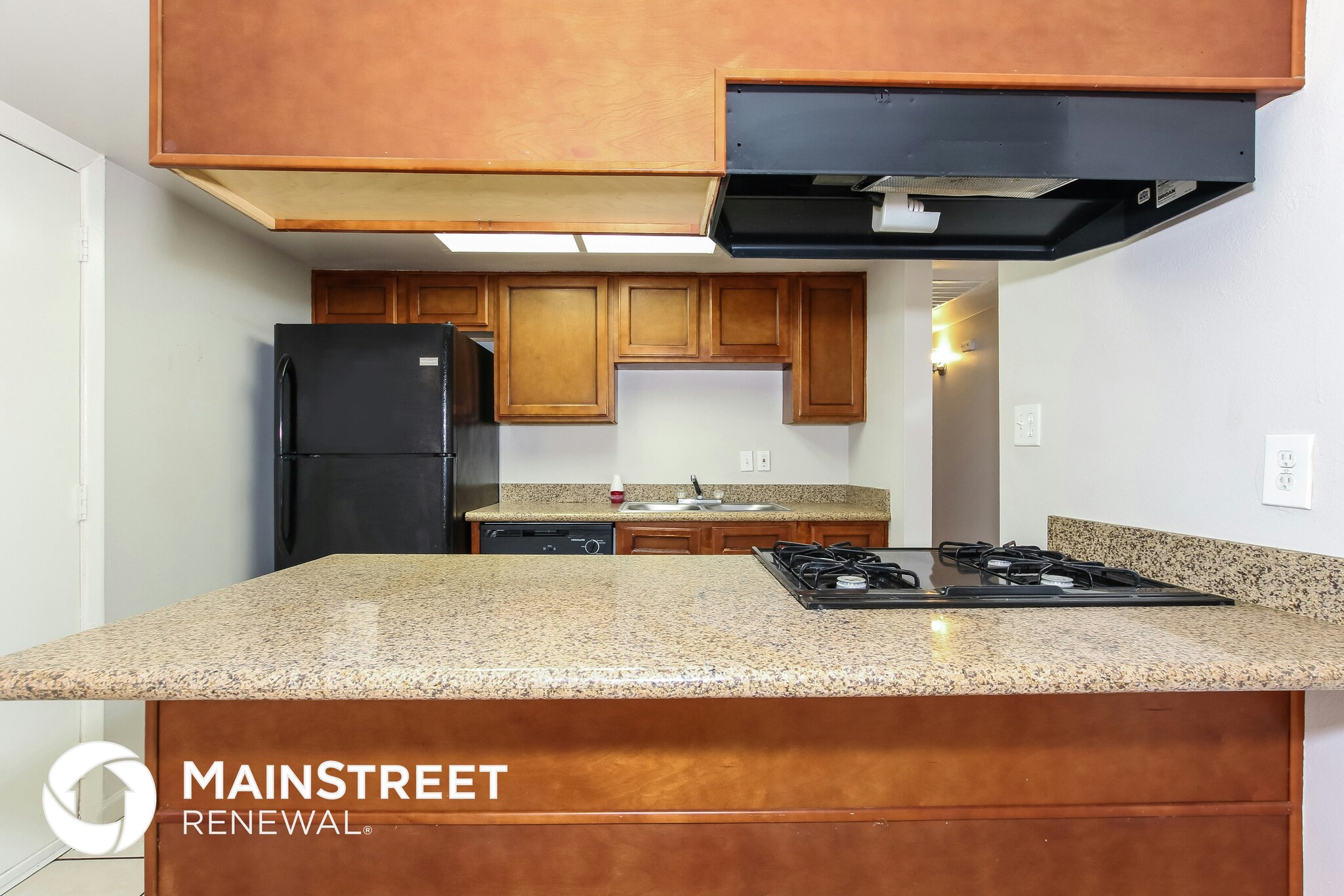 Building Photo - 8435 W Heatherbrae Dr