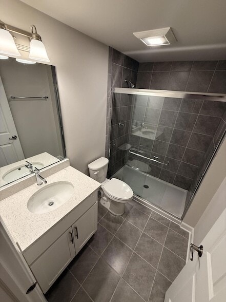 Building Photo - 1785 La Salle St