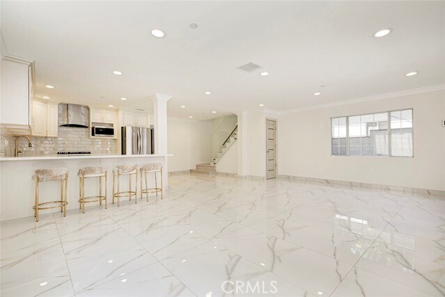 Building Photo - 7044 Greeley St