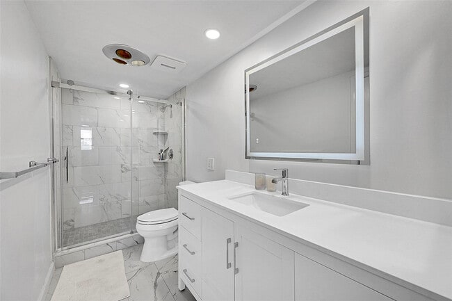 Building Photo - 1401 S Ocean Dr