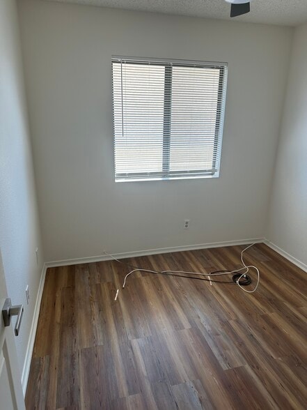 Building Photo - 8140 Spur Ct