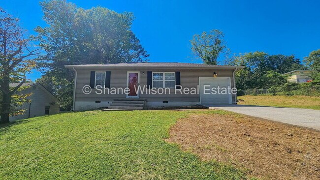 Primary Photo - 1005 Mountain View Dr