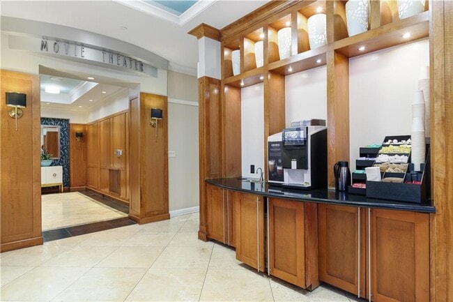 Building Photo - 3445 Stratford Rd NE