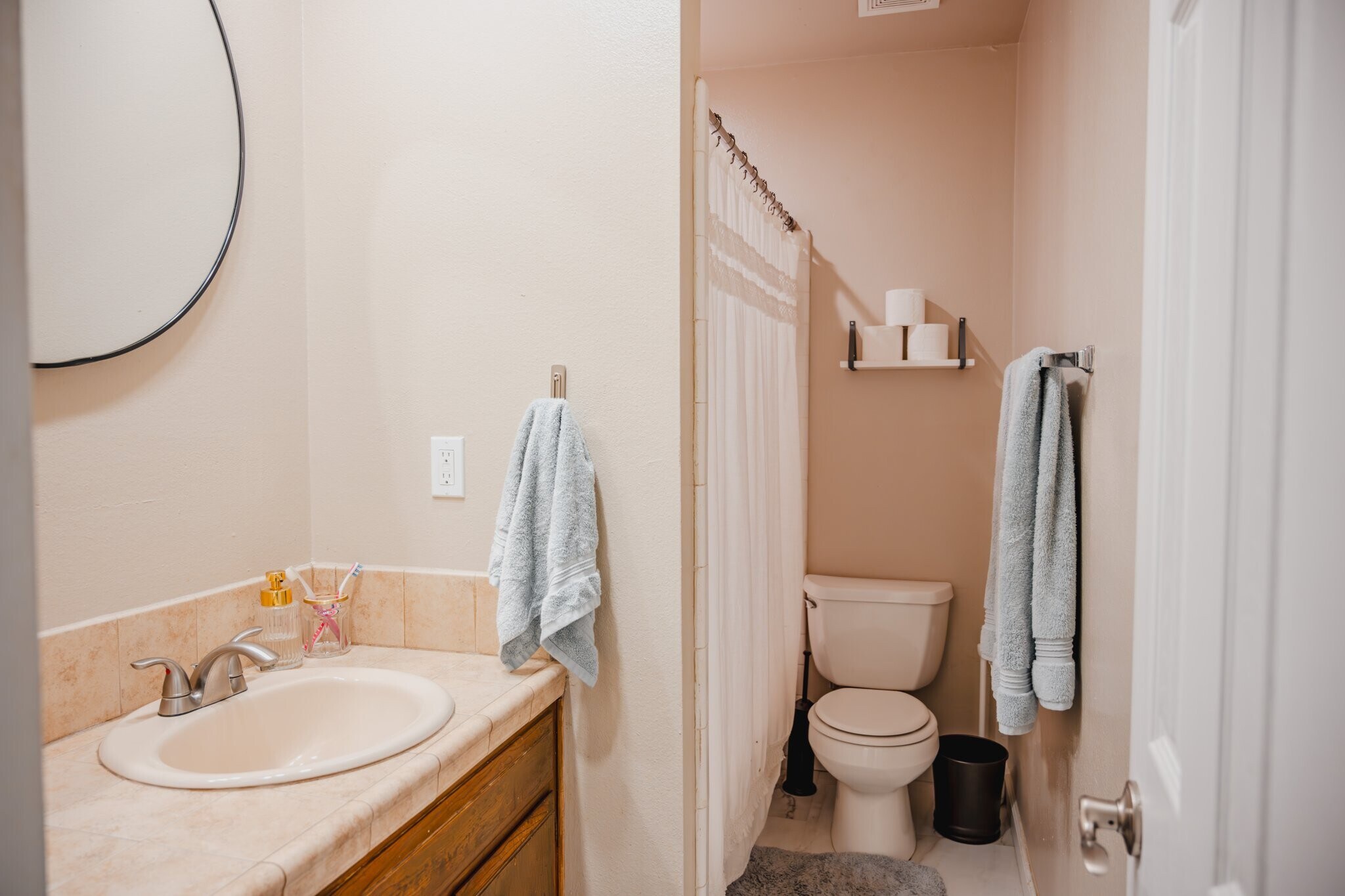 Building Photo - 340 Moss St