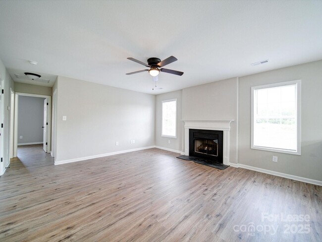 Building Photo - 3702 Cardinal Bluff Ln