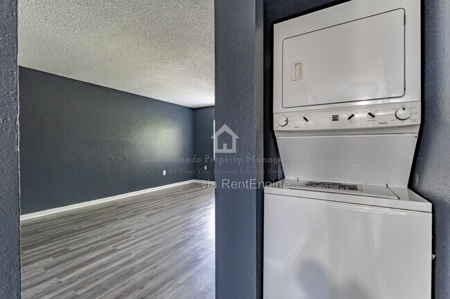 Building Photo - 748 Wyman Ct