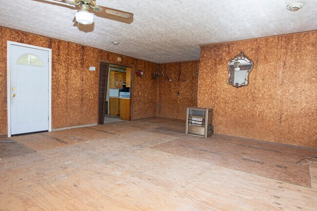 Building Photo - 407 Nugier Ave