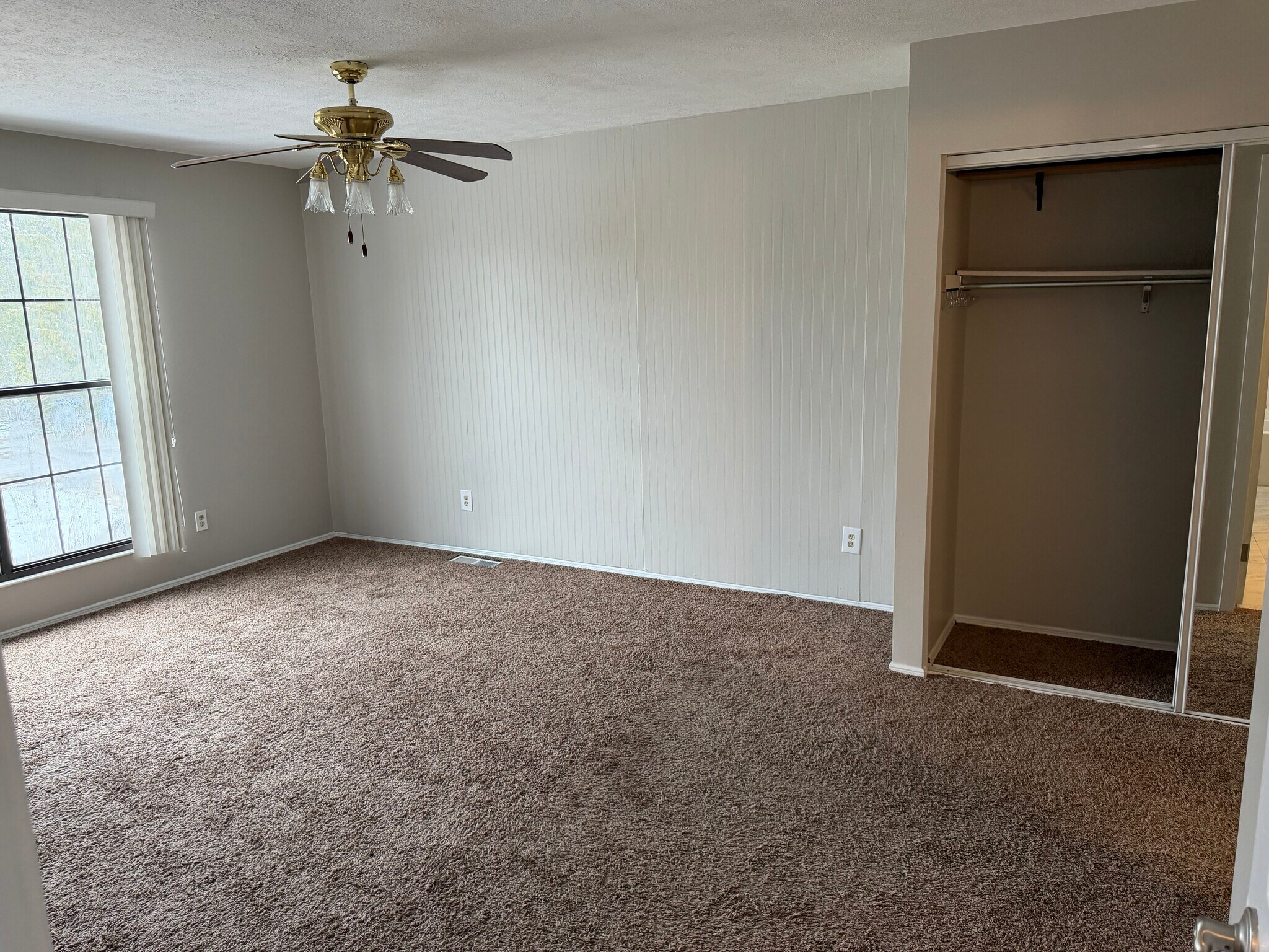 Building Photo - 1492 Sanzon Dr