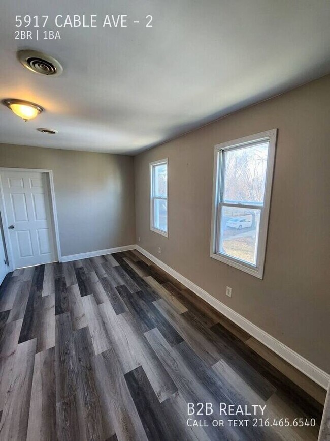 Building Photo - 5917 Cable Ave