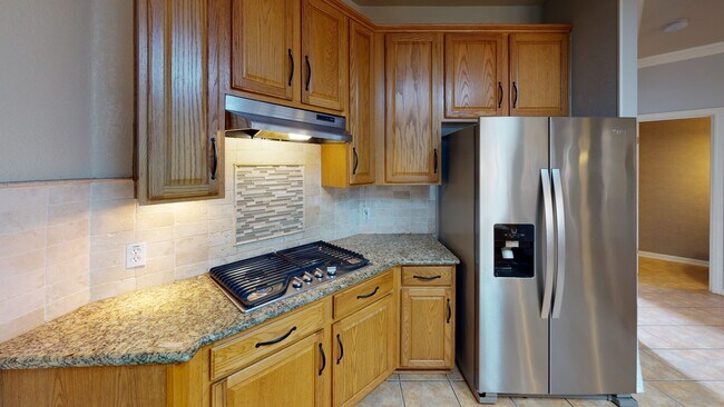 Building Photo - 15224 Calaveras Dr