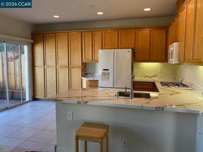 Building Photo - 171 Shadowhill Cir
