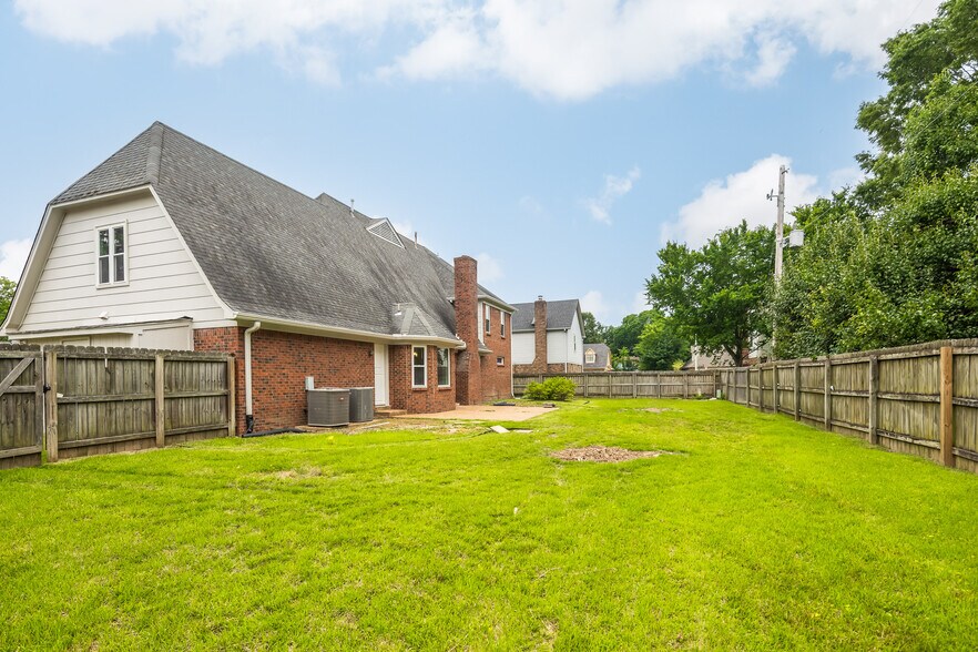 Building Photo - 3328 Dabler Pl