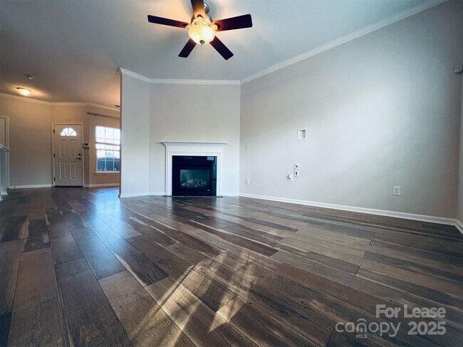 Building Photo - 12211 Stratfield Pl Cir