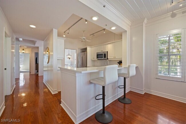 Building Photo - 410 Bayfront Pl