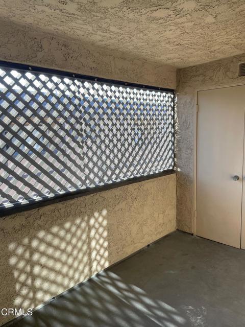 Building Photo - 852 N Monterey St