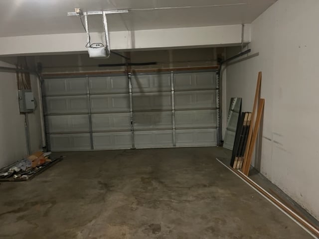 Building Photo - 1234 Crystal Pl E