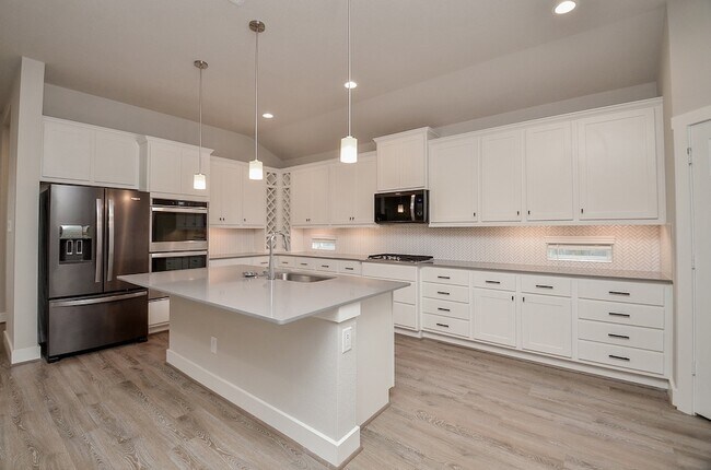 Building Photo - 3506 Gore Creek Dr