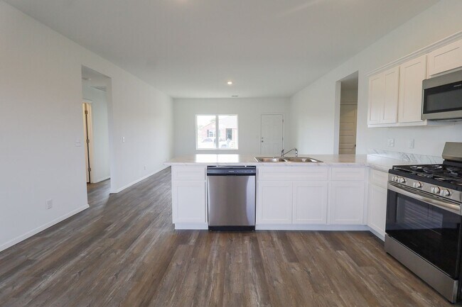 Building Photo - 3 Bed | 2 Bath | New Build in Bixby