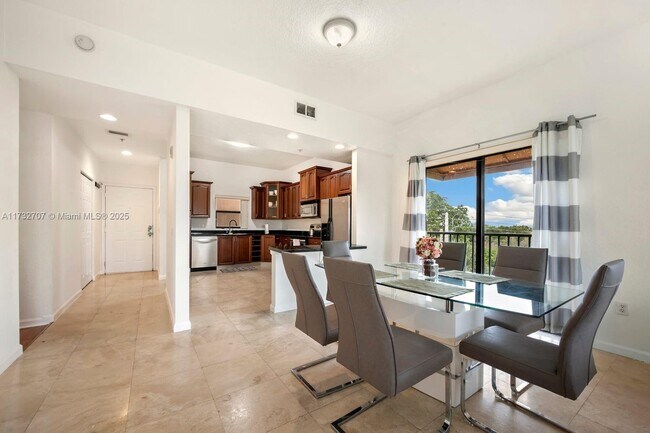 Building Photo - 1610 Presidential Way