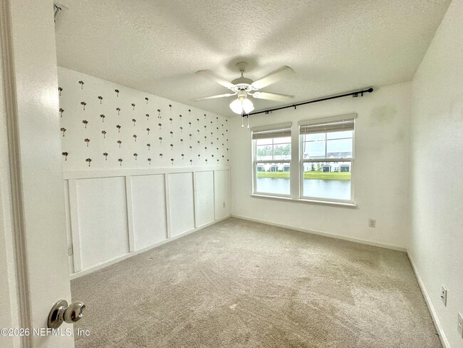 Building Photo - 12665 Josslyn Ln