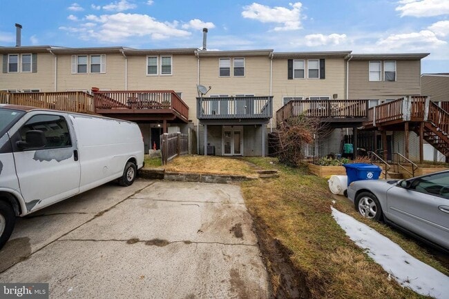 Building Photo - 40 Cobber Ln