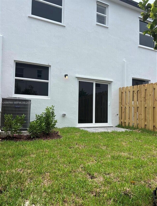 Building Photo - 17932 SW 357th St