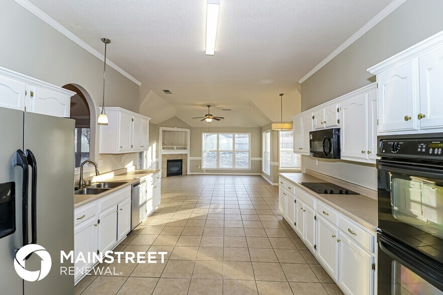 Building Photo - 1157 Sanbyrn Dr