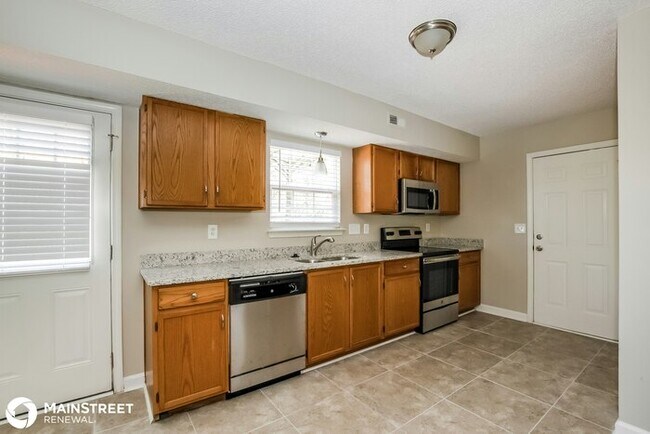 Building Photo - 320 Kingville Dr, Charlotte, NC 28213