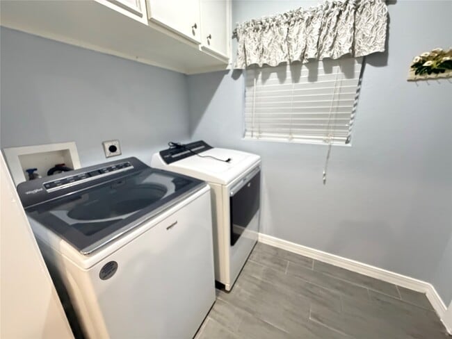 Building Photo - 5231 Leeland St