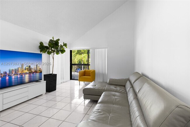 Building Photo - 12990 SW 88th Ln