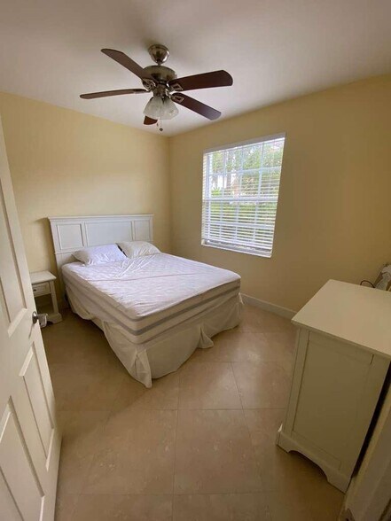 Building Photo - 4610 Saint Croix Ln