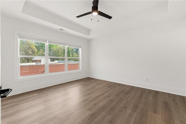 Building Photo - 3571 Overlook Rd NW