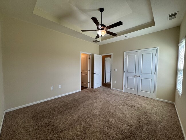 Building Photo - 123 John Davis Dr