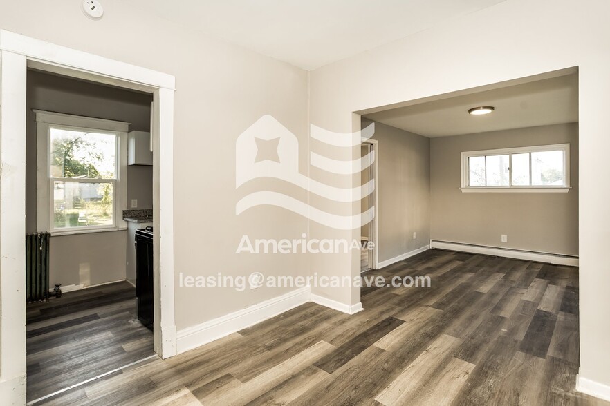 Building Photo - 25163 Pearl St