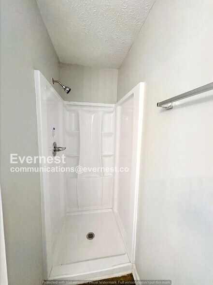 Building Photo - 95 Rosebud Ln