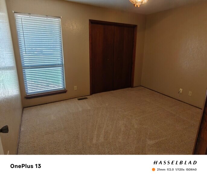 Building Photo - 4433 Brandt Dr