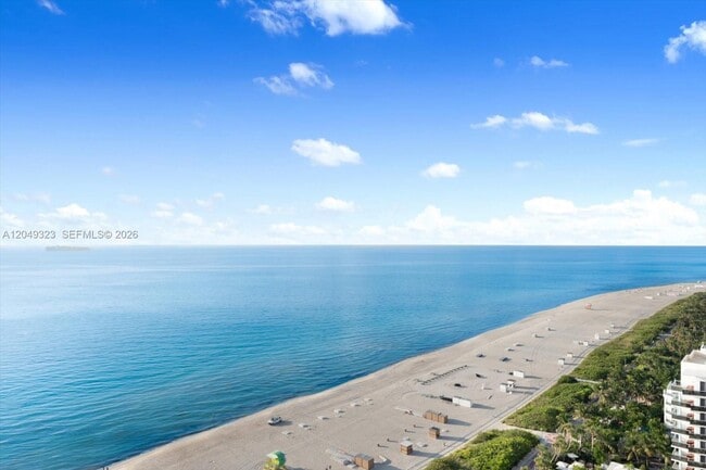 Building Photo - 4201 Collins Ave