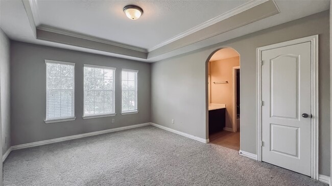 Building Photo - 4043 Tuscan Shores Dr