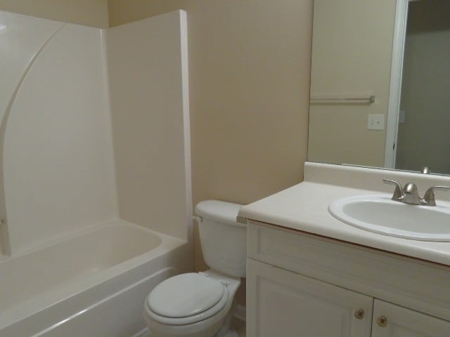 Building Photo - 884 Pin Oak Dr