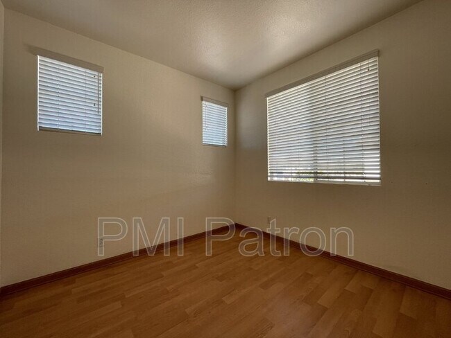 Building Photo - 4548 Montecito Dr