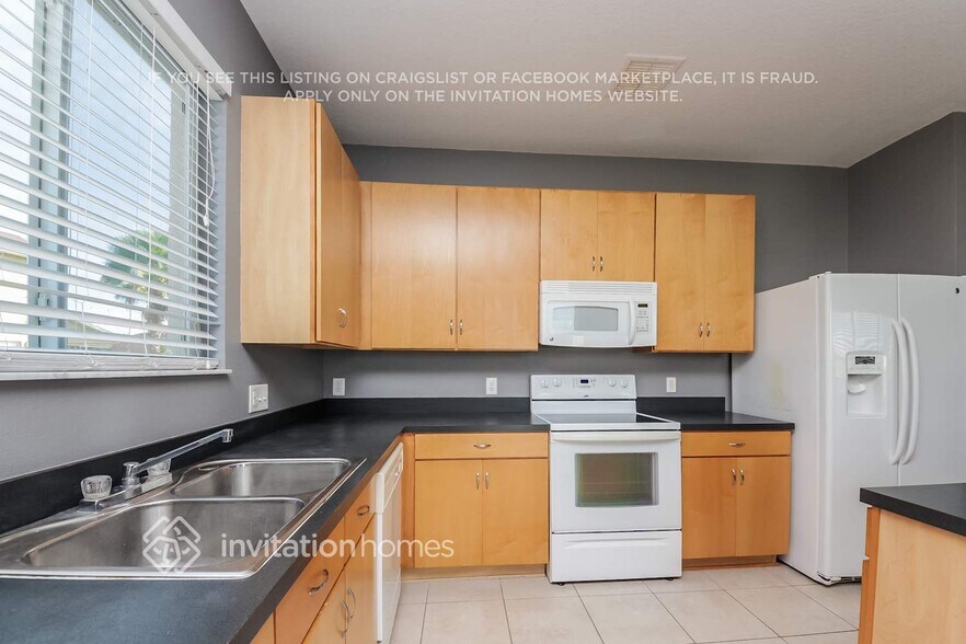 Building Photo - 3493 Harlequin Dr