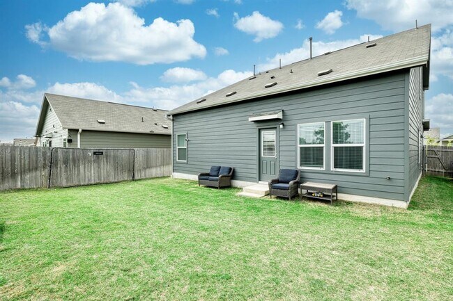 Building Photo - 13800 Tordillo Dr